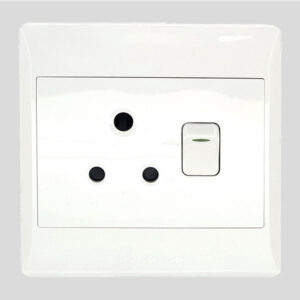 Condere Socket Outlet Single White 4x4